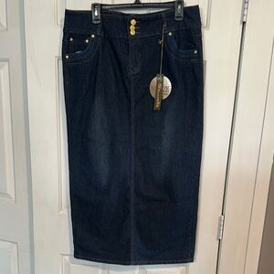 NWT Nofuze Jean skirt size 14